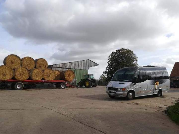Location de mini-bus avec chauffeur Lens